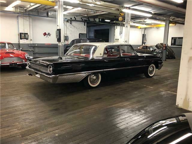 1961 Ford Galaxie -- - photo 5