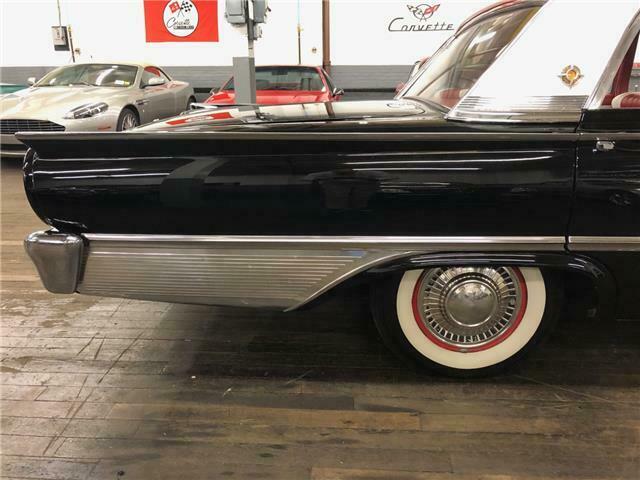 1961 Ford Galaxie -- - photo 8