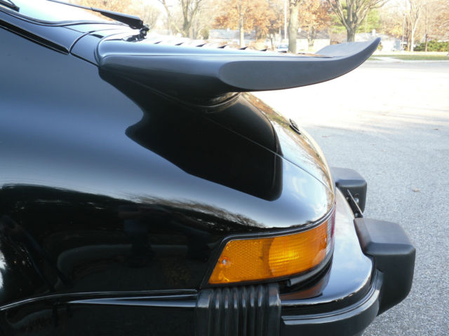 1987 Porsche 911 Carrera Coupe 2-Door - photo 8