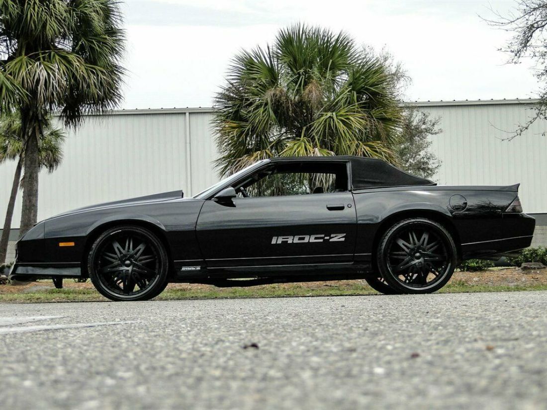 1988 Chevrolet Camaro Iroc Z28 - photo 5