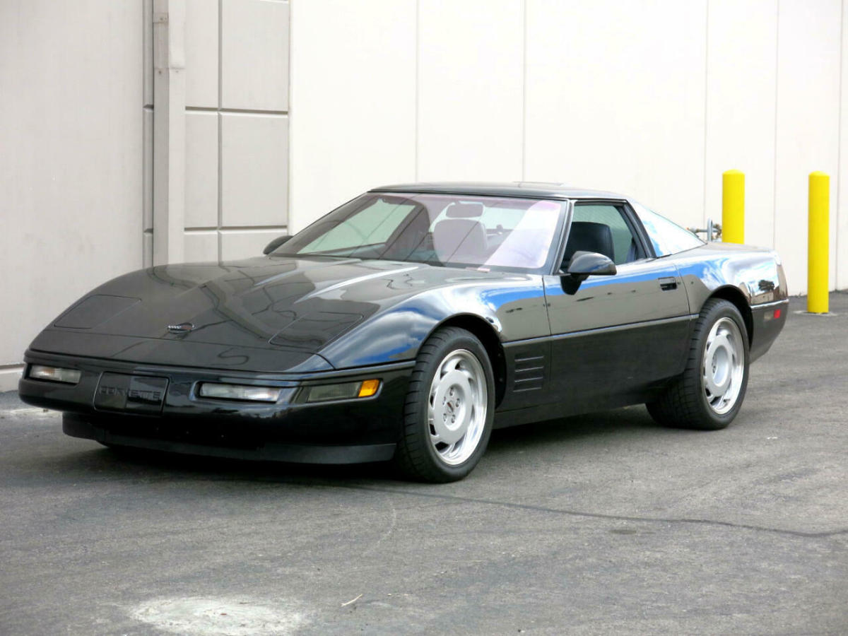 1991 Chevrolet Corvette ZR1 - photo 2