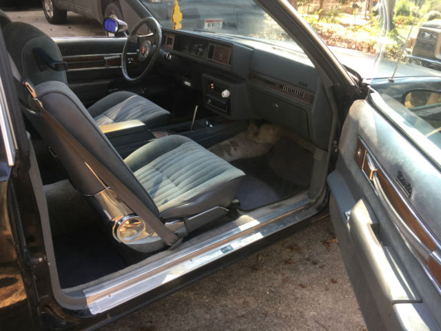 1986 Oldsmobile Cutlass Salon Coupe 2-Door - photo 8