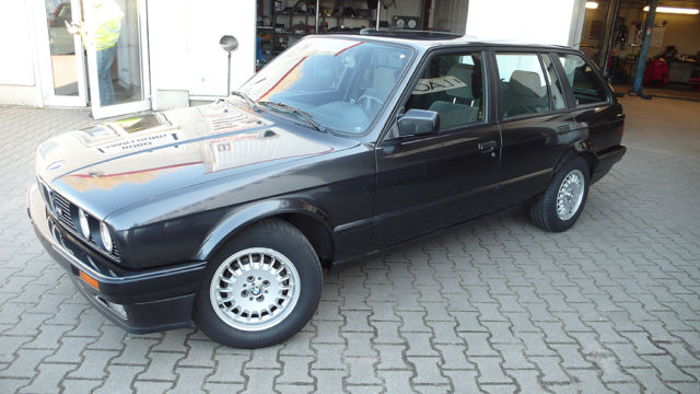 black E30 Wagon Touring rustfree and dentfree low 78k mls collector's M3 project 1980 BMW 3-Series