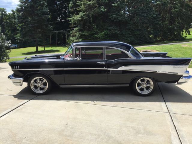 1957 Chevrolet Bel Air/150/210 great condition - photo 2
