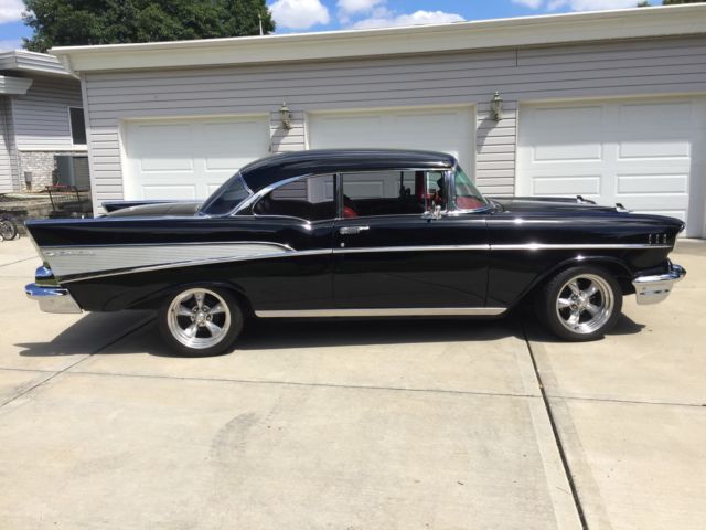 1957 Chevrolet Bel Air/150/210 great condition - photo 3