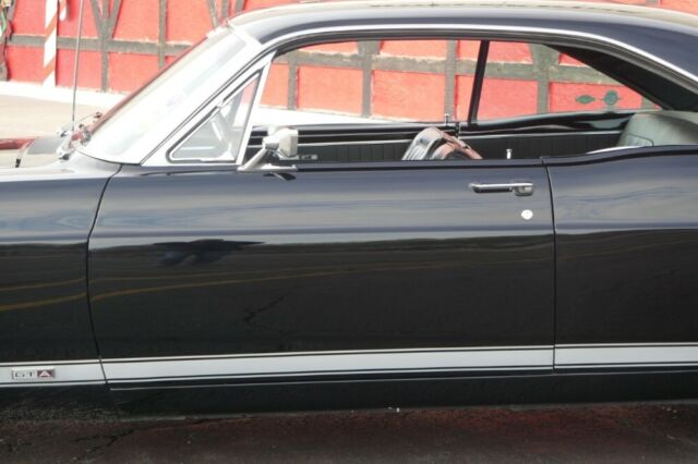 1967 Ford Fairlane -PRO TOURING BUILD OVER 100k- A MUST SEE IN PERSON - photo 13