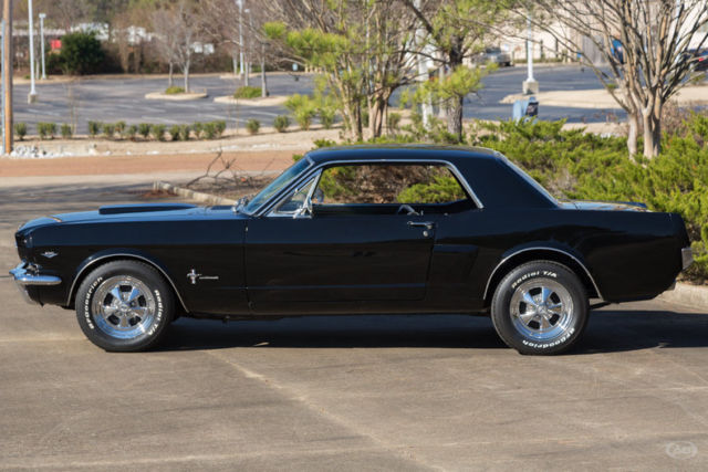 1965 Ford Mustang -- - photo 12