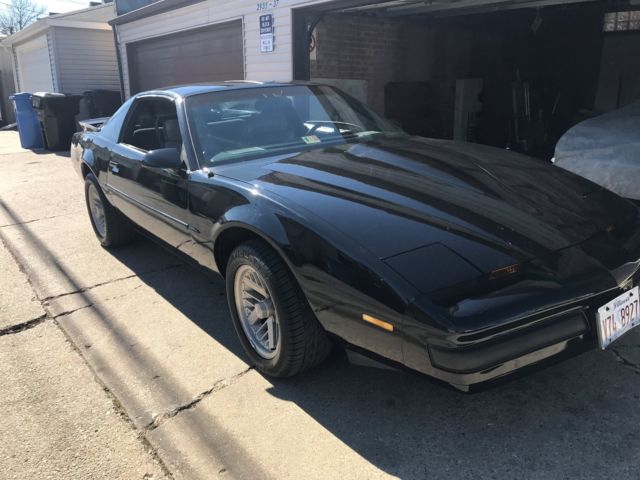 1990 Pontiac Firebird Formula Coupe 2-Door - photo 3