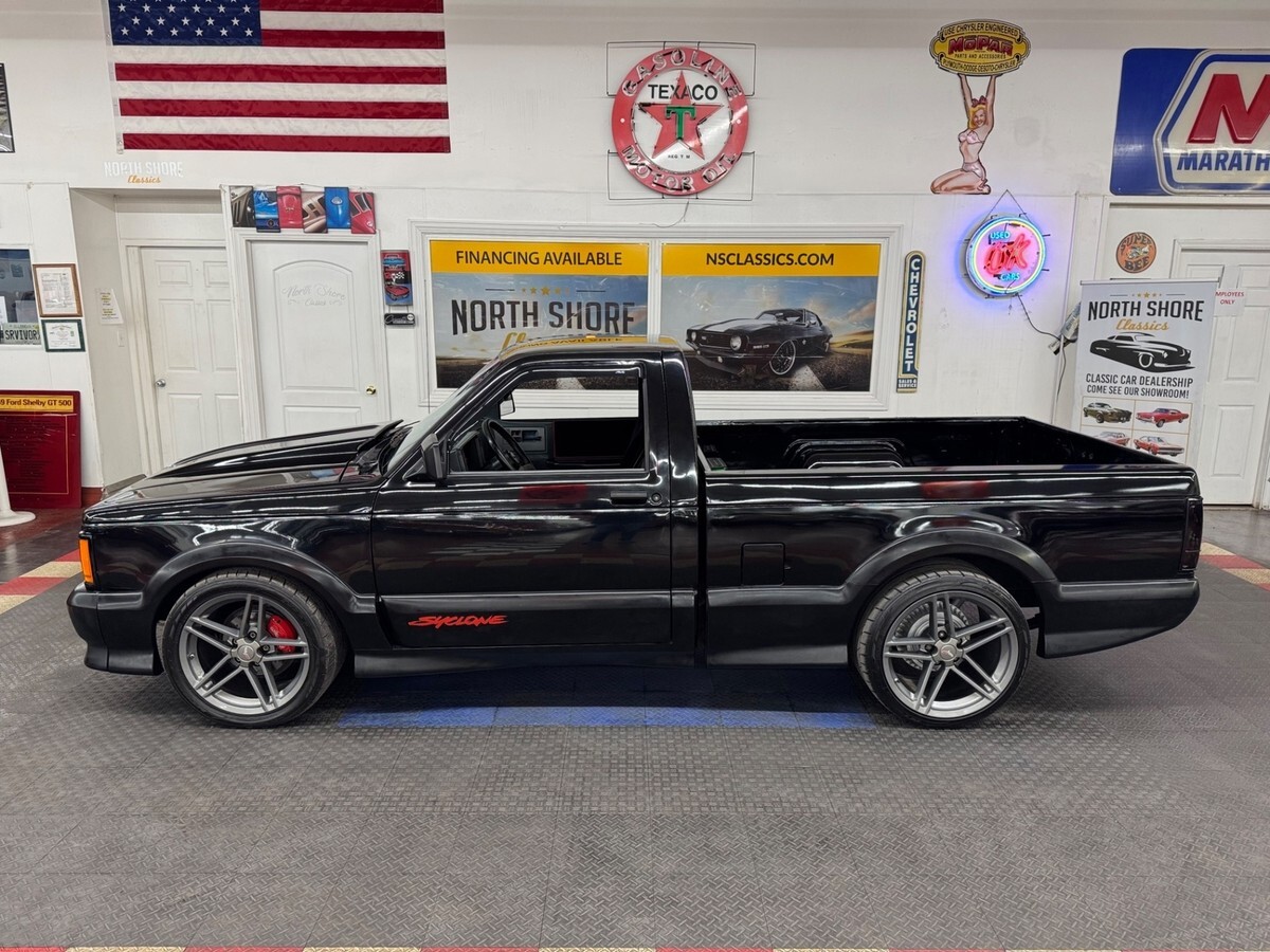 1991 GMC Syclone Syclone -1 of 2995 Made-Low mile collectible- - photo 4