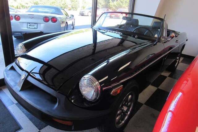 1977 MG MGB Convertible - photo 3