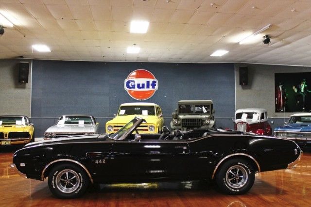 1969 Oldsmobile 442 Convertible - photo 3