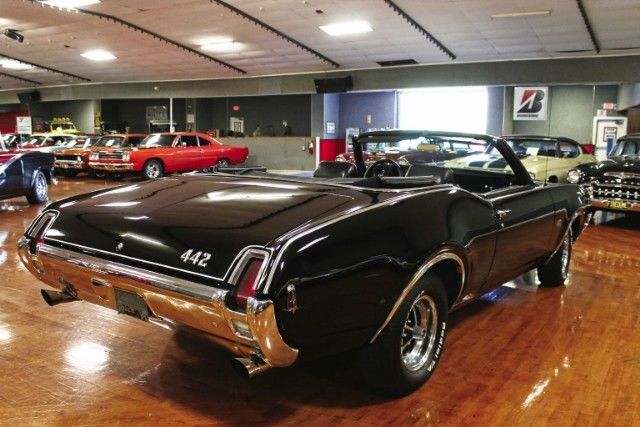 1969 Oldsmobile 442 Convertible - photo 8