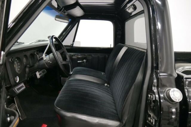 1970 Chevrolet C-10 -- - photo 5