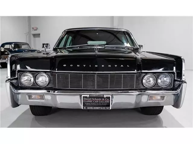 1967 Lincoln Continental Executive Limousine - photo 3