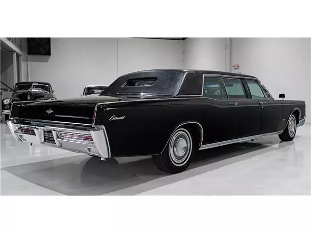 1967 Lincoln Continental Executive Limousine - photo 6