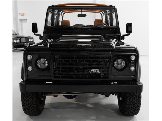 1993 Land Rover Defender 110 SUV - photo 4