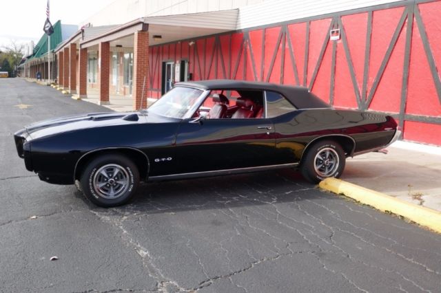 1969 Pontiac GTO - CONVERTIBLE NUMBERS MATCHING 400/ 4 -SPEED- SEE - photo 6