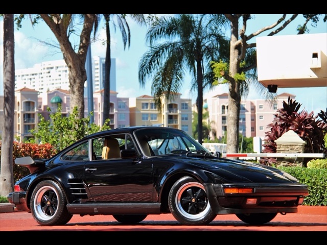 BLACK SLANTNOSE 930 505 1988 2TONE LEATHER SERVICED RARE COLOR COMBINATION 1988 Porsche 911 Turbo 930 Factory Slantnose