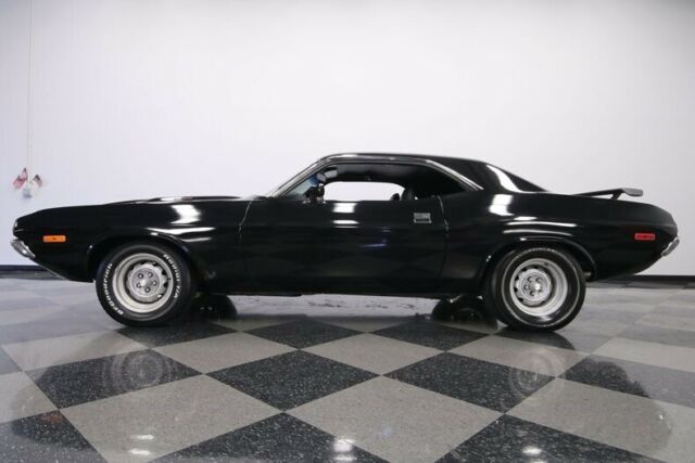 1972 Dodge Challenger -- - photo 3
