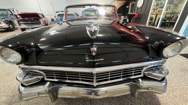 1956 Ford Sunliner - photo 5