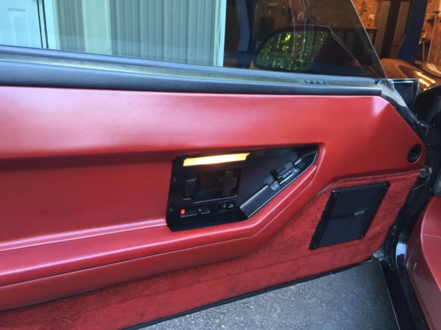 1984 Chevrolet Corvette - photo 13