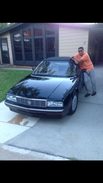 1990 Cadillac Allante 2 dr. convertible with hard top - photo 2