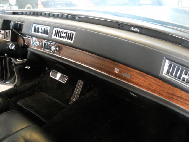 1976 Cadillac DeVille - photo 13