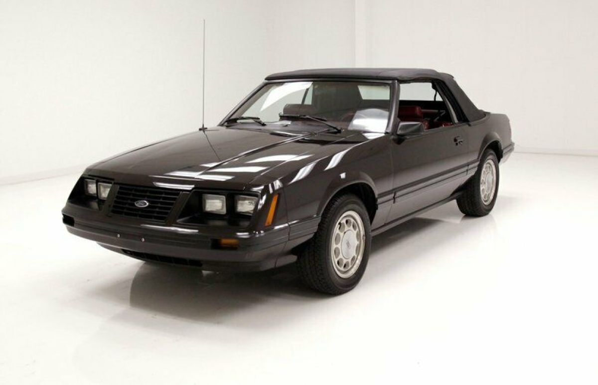 1983 Ford Mustang Convertible