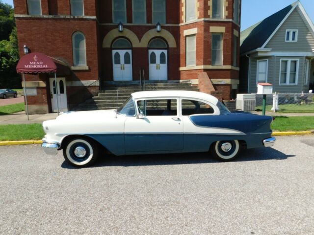 Blue 1955 Oldsmobile Eighty-Eight 1955 Oldsmobile Eighty-Eight