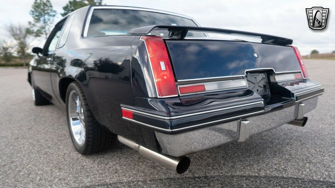 1986 Oldsmobile Cutlass Supreme - photo 10