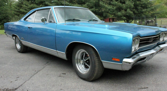 Blue 440 1969 Plymouth GTX 1969 Plymouth GTX