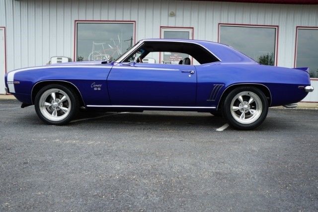 1969 Chevrolet Camaro RS SS Style - photo 6