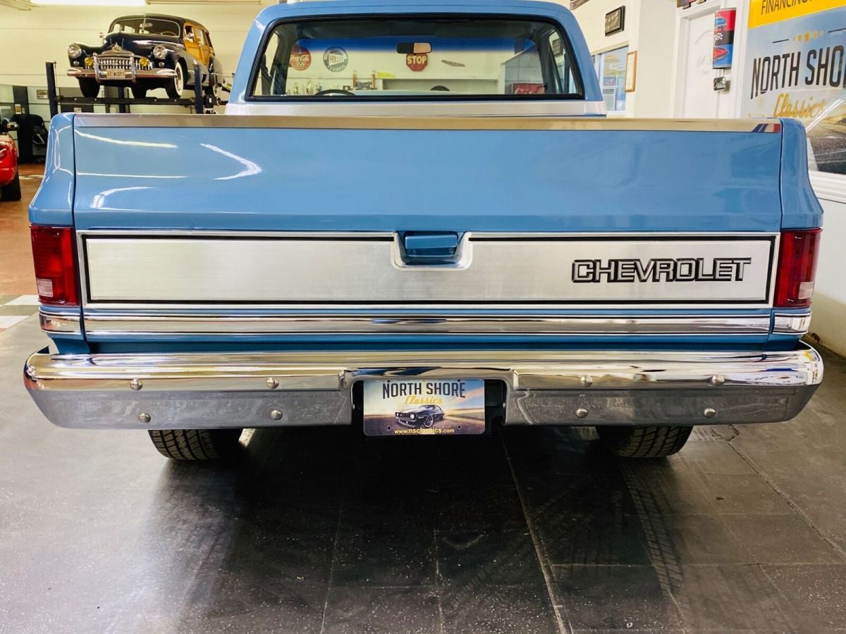 1984 Chevrolet Other Pickups -C10 SILVERADO - NEW PAINT - NEW A/C SYSTEM - - photo 4