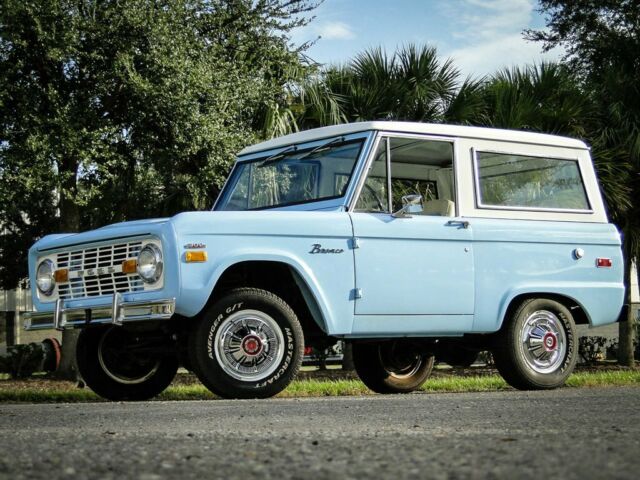 1972 Ford Bronco SUV - photo 4