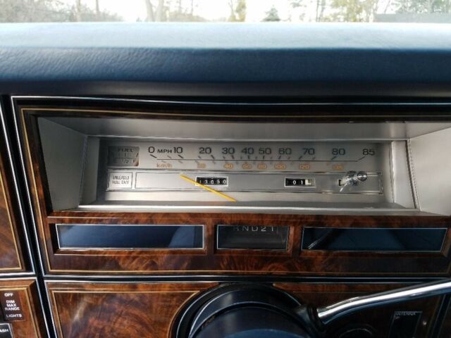 1979 Lincoln Continental Town Car - photo 13