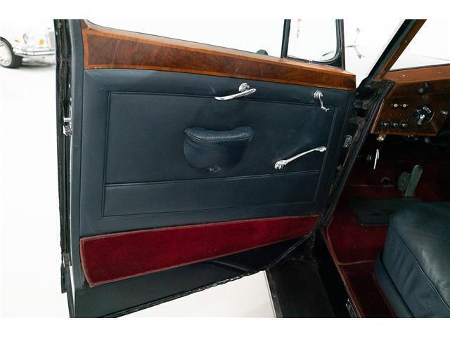 1956 Rolls-Royce Silver Wraith Enclosed Drive Limousine - photo 11