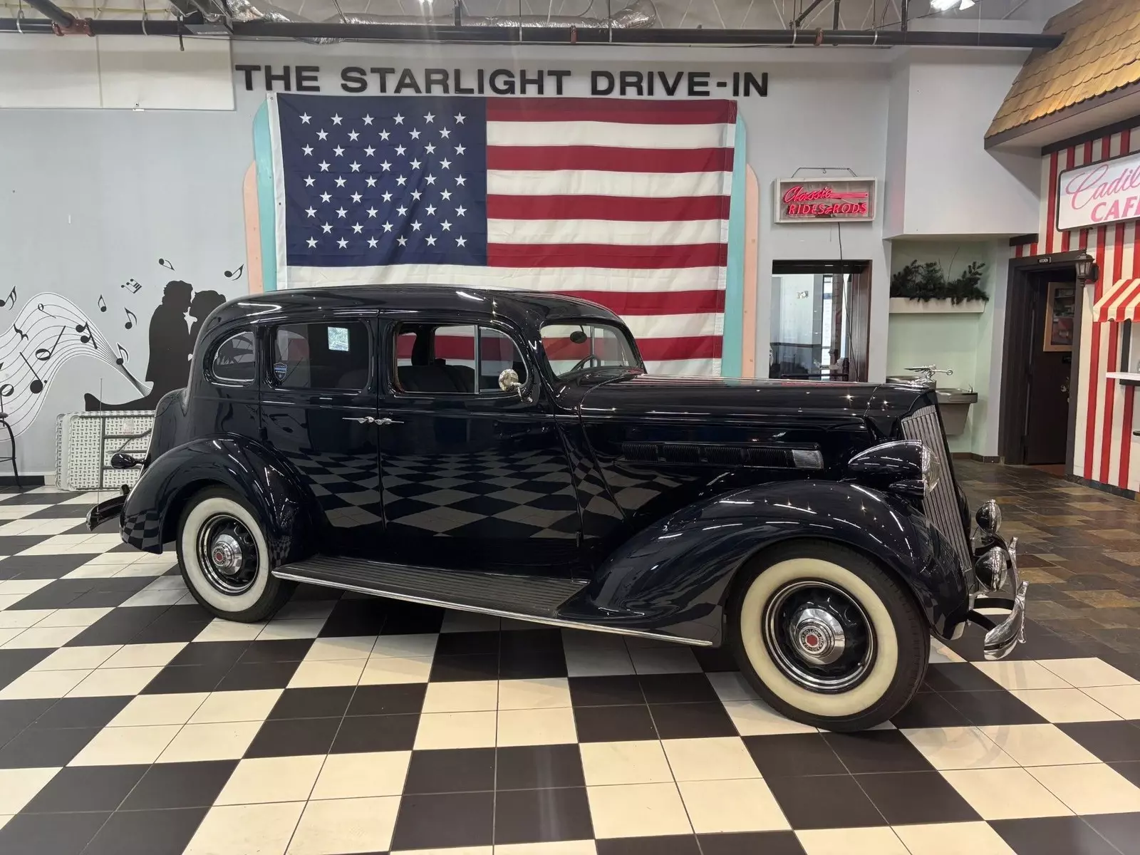 1936 Packard - photo 2