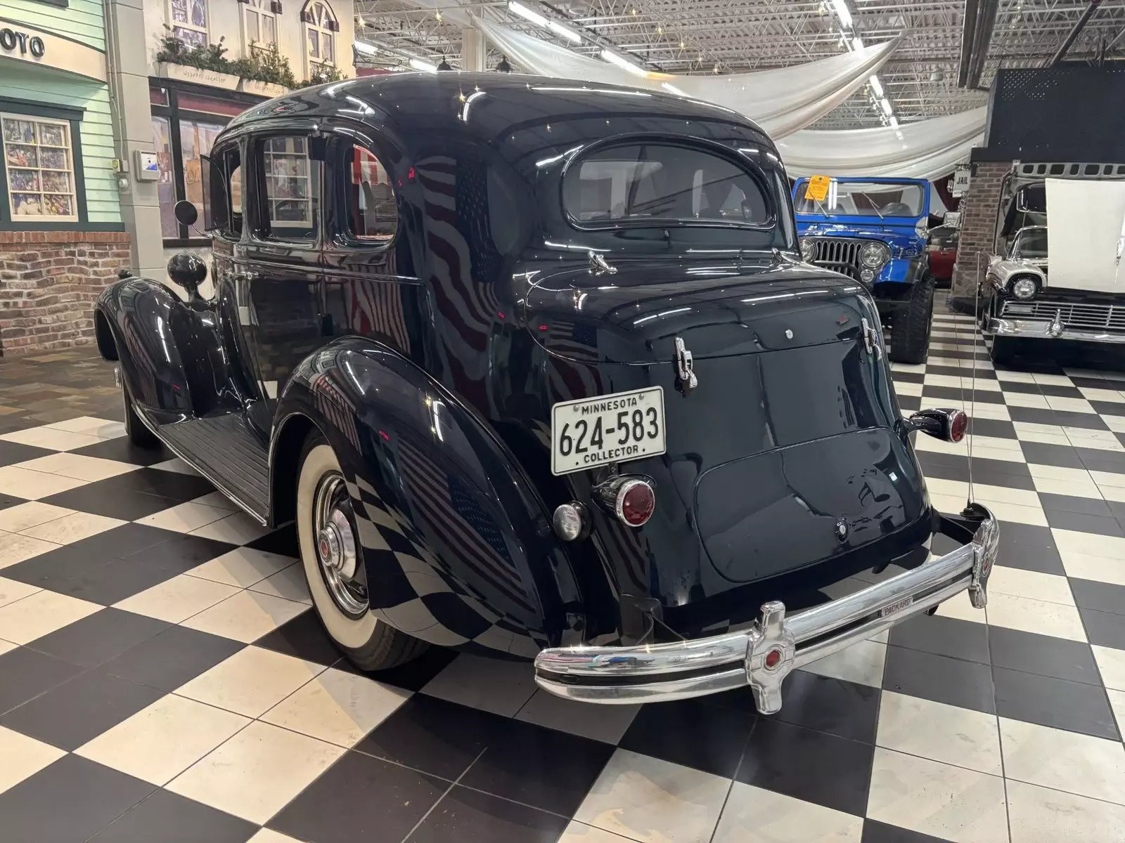 1936 Packard - photo 9