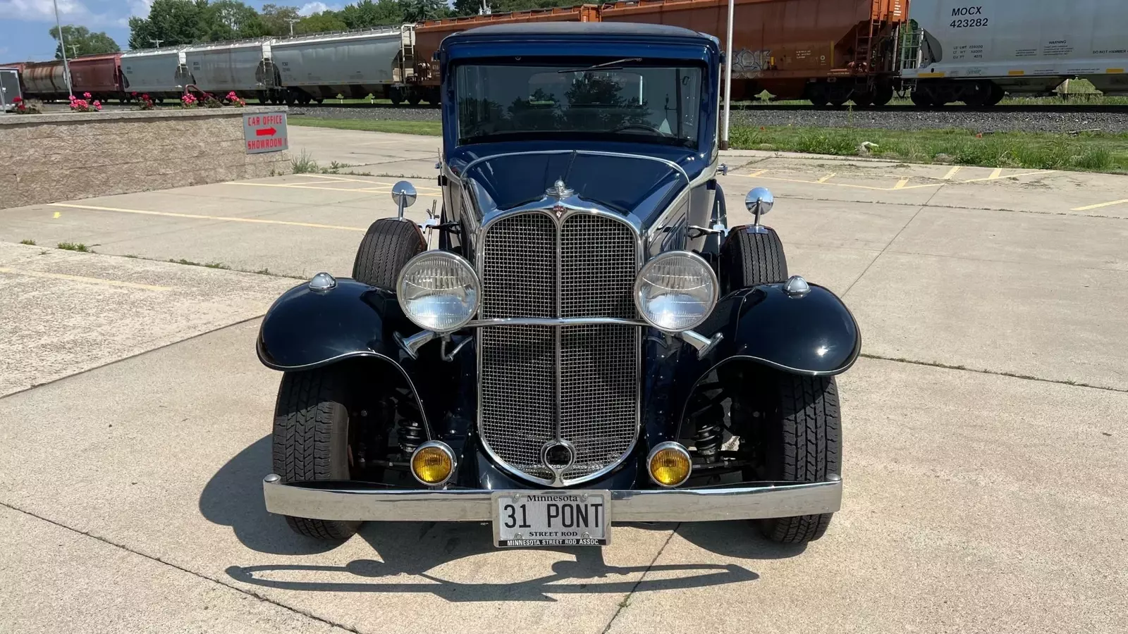 1931 Pontiac 401 Sedan - photo 11