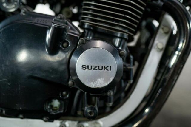 1985 Suzuki GS550E 52325 - photo 10