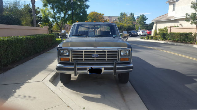 1986 Ford F-250 XLT Lariat Extended Cab Pickup 2-Door - photo 3