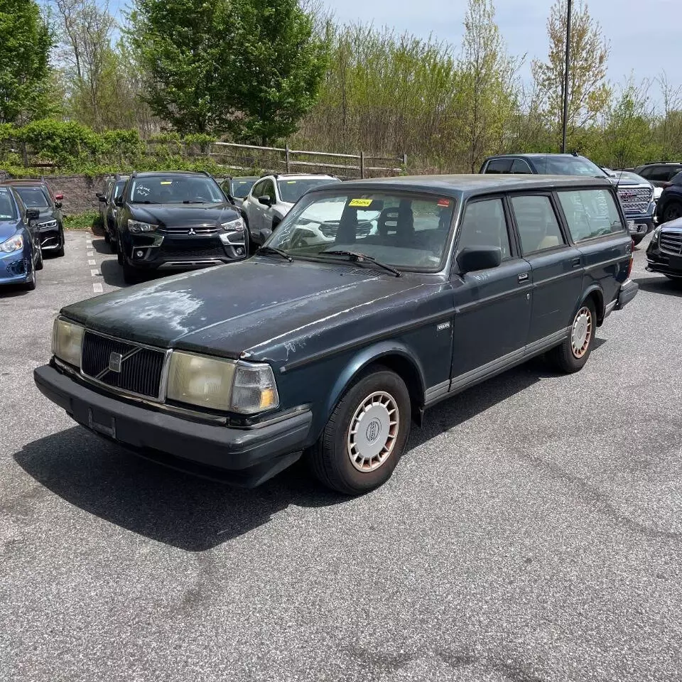Blue Volvo 240 with 262792 Miles available now! 1992 Volvo 240 Base 4dr Wagon