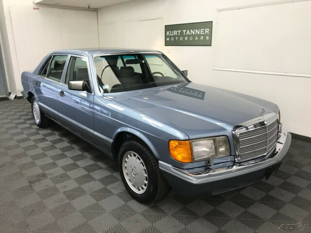 BLUE WITH LIGHT GRAY TRIM. RUNS, DRIVES, LOOKS SUPERB. 60,883 ORIGINAL MILES 1987 Mercedes-Benz 400-Series 60,883 ORIGINAL MILES FROM NEW.