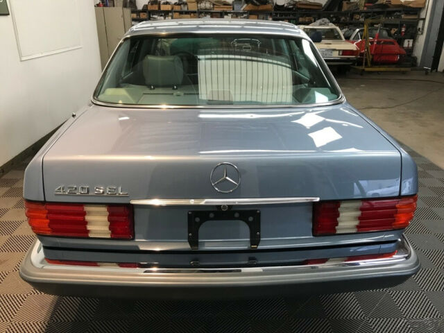 1987 Mercedes-Benz 400-Series 60,883 ORIGINAL MILES FROM NEW. - photo 6