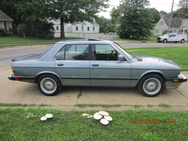 BMW 1988 535i 1988 BMW 5-Series