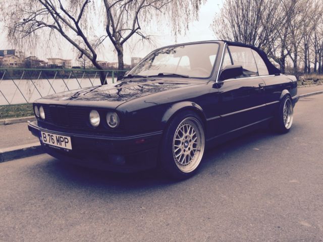 BMW 318 IS E30 Cabriolet black leather 1991 1991 BMW 3-Series