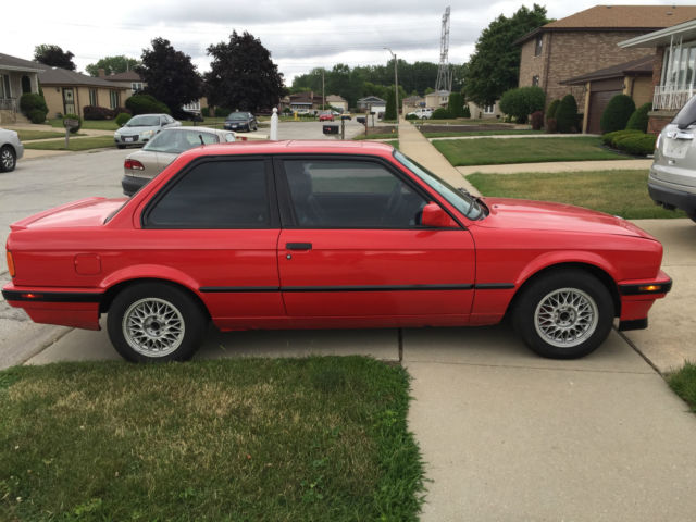 1991 BMW 3-Series 318is - photo 2