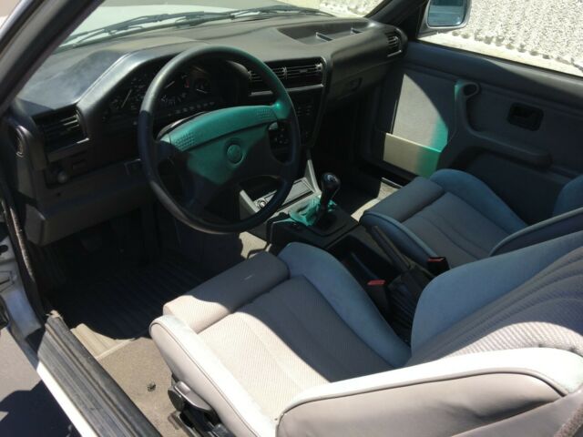 1991 BMW 3-Series 318IS - photo 10