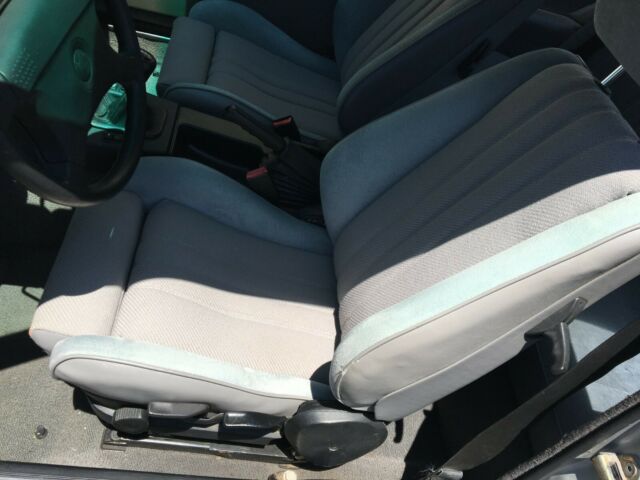 1991 BMW 3-Series 318IS - photo 11