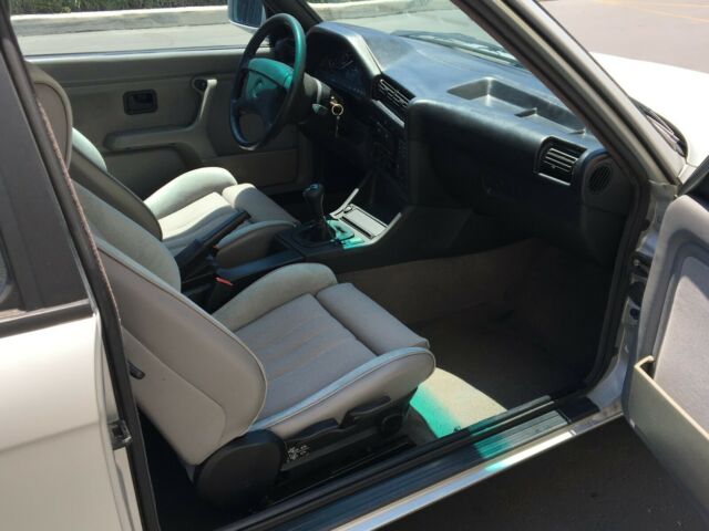 1991 BMW 3-Series 318IS - photo 9